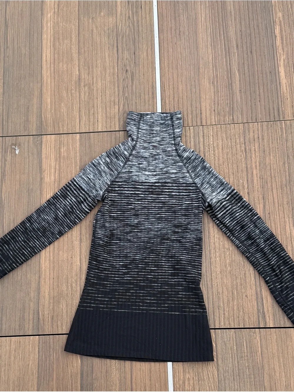 Nike Women's Black and Gray Ombre Turtleneck Sweater